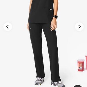 Figs | Kade scrub pant in black/ medium tall